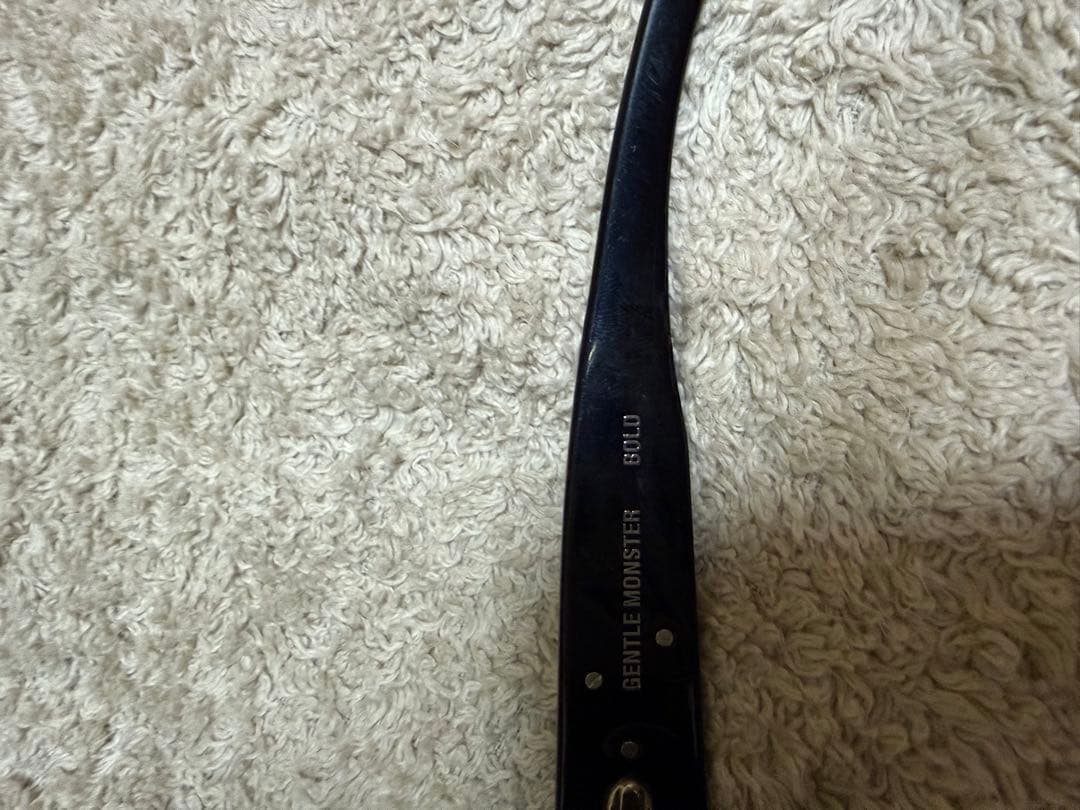 小物 Gentle Monster Antena 01