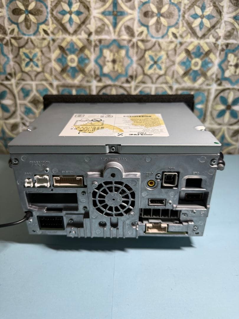 カーナビ ALPINE. 7WZ.