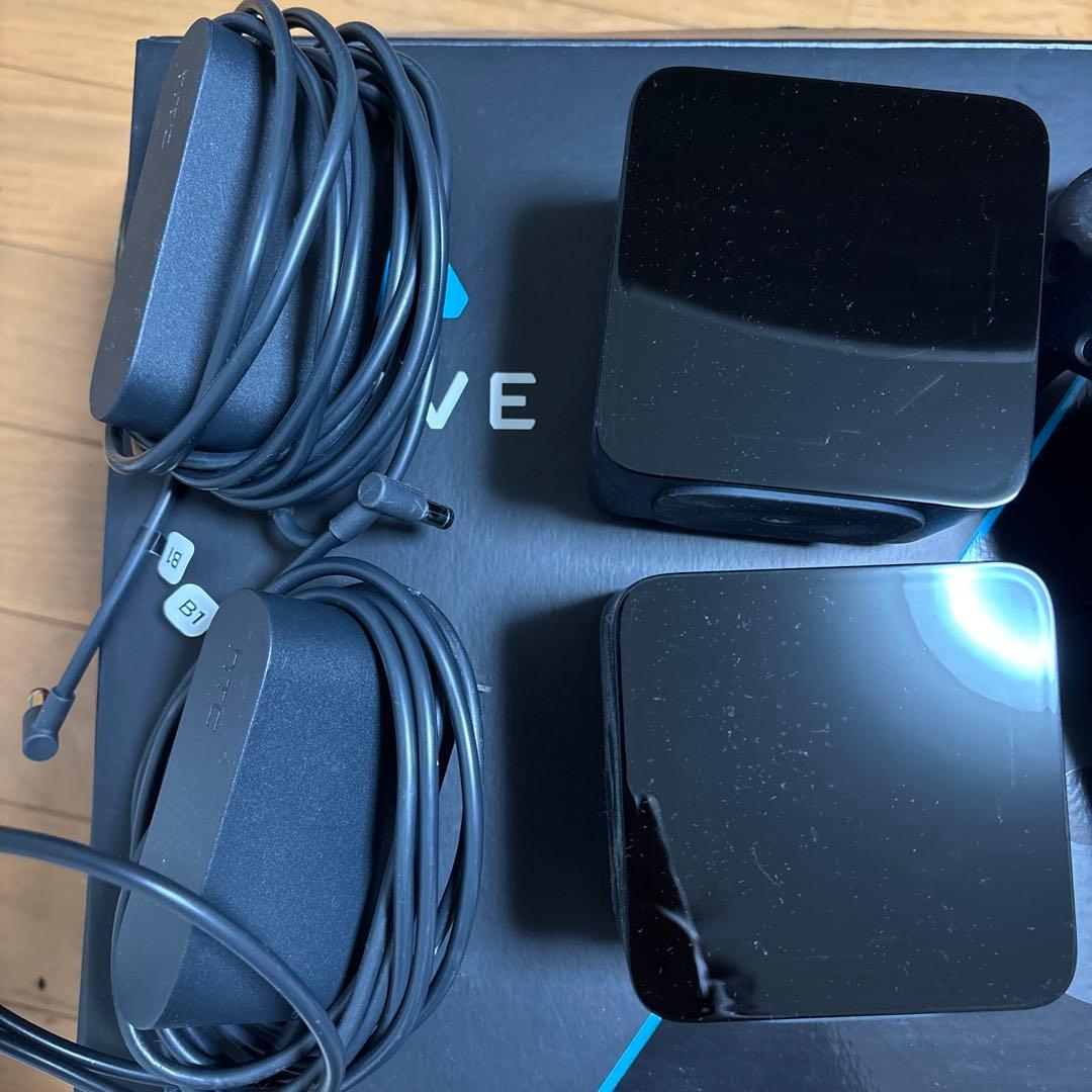 HTC VIVE トラッカー2個とベースステーション2個セット