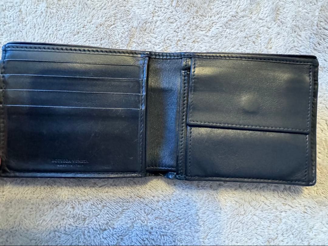 Bottega Veneta 二つ折り財布　パース付き　193642