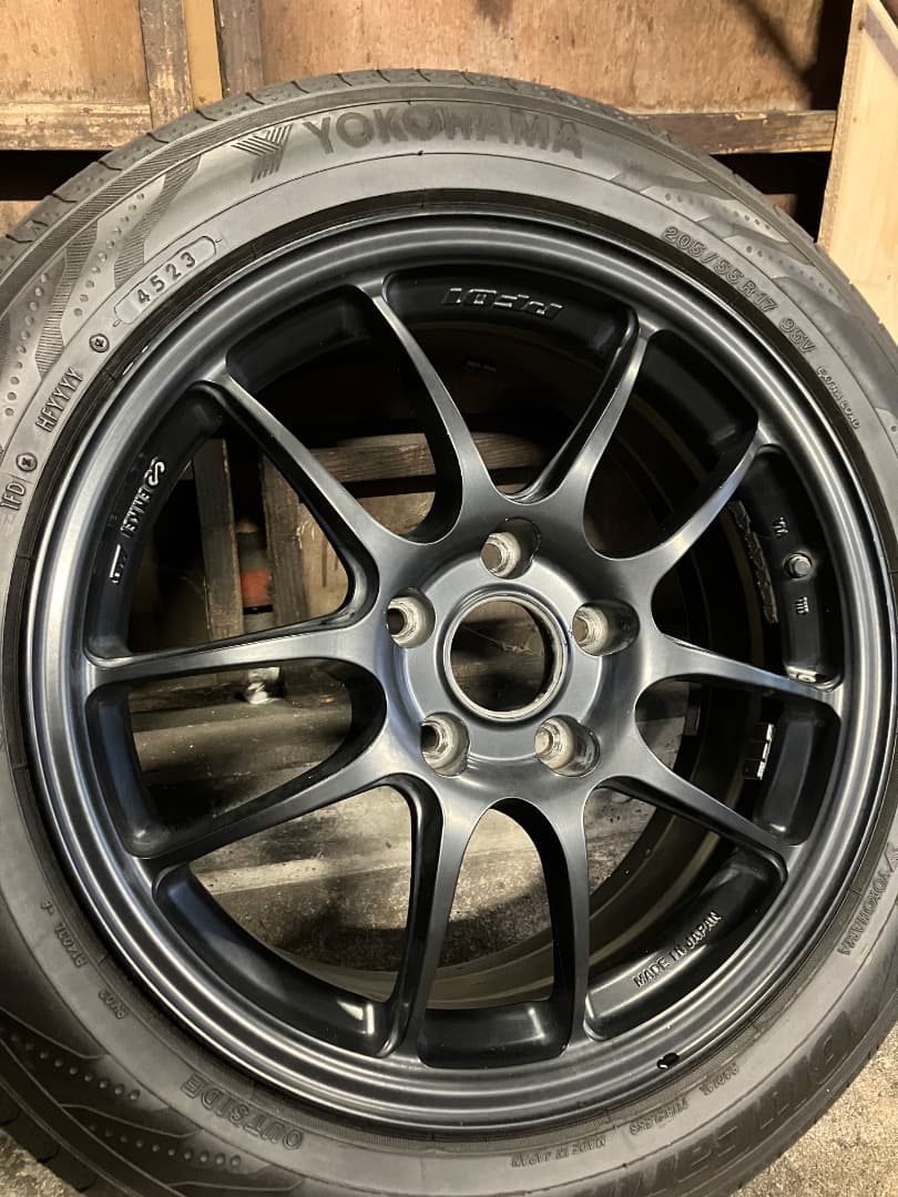 最終価格です！　PF01 17インチ　7J PCD114.3 2本　エンケイ