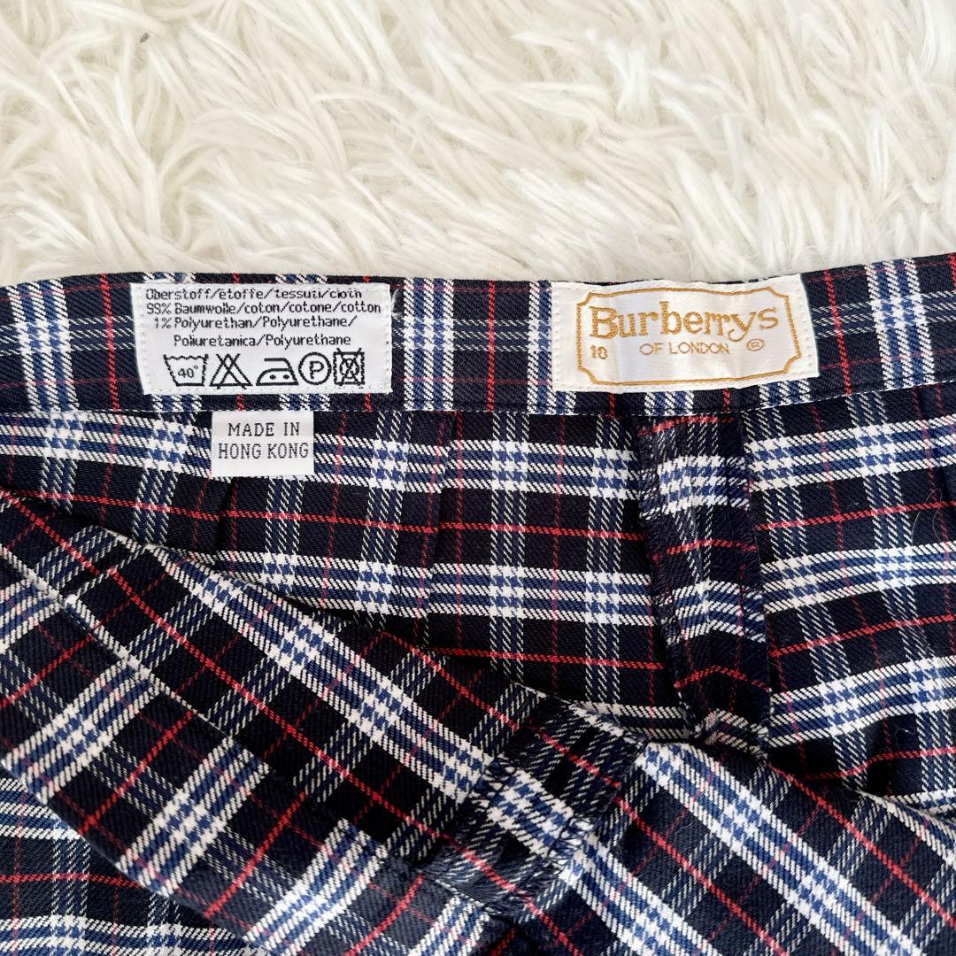 新品　タグ付きBurberrys チェックパンツ　ネイビー