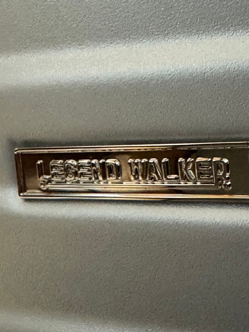 LEGEND WALKER シルバー TSAロック付き キャリーケース