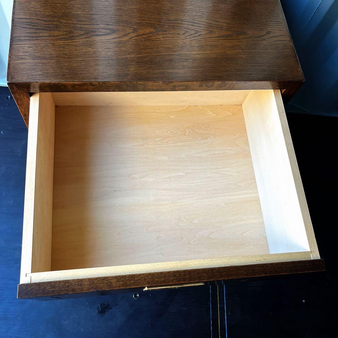 取付無料！カリモク ドマーニ モーガントン 天然木アンティーク風三段チェスト✨