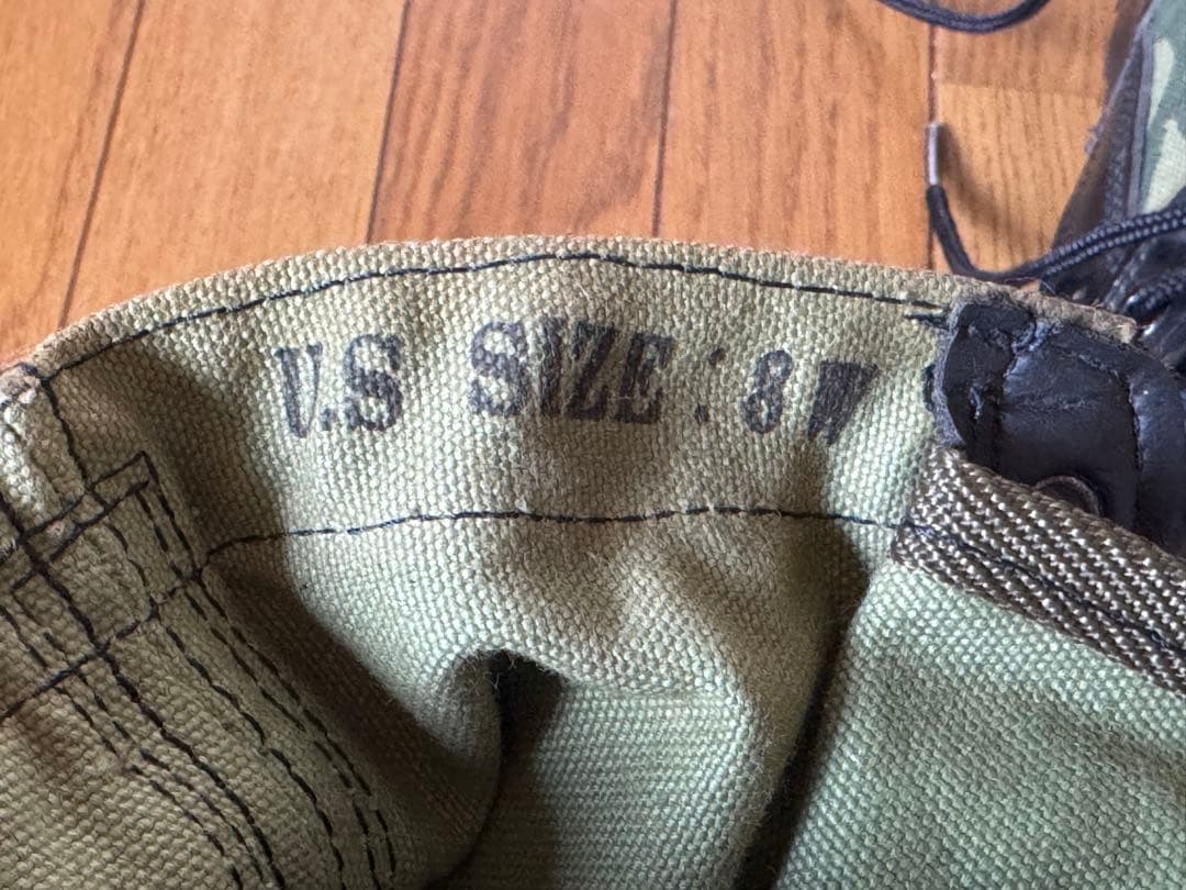 219 ジャングルブーツ 迷彩 サイズ　US 8W