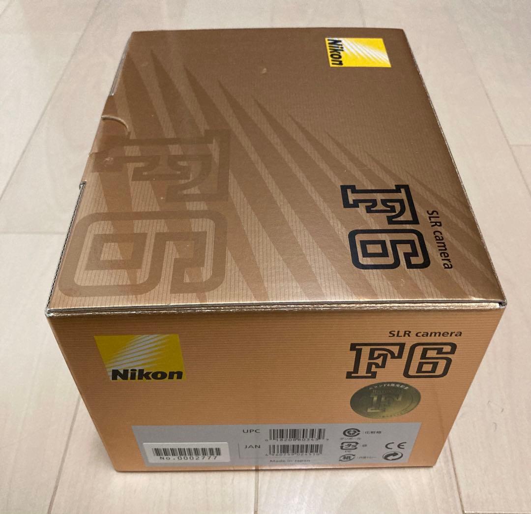 じ*行様 【美品／箱のみ】空箱 Nikon F6 緩衝材等付