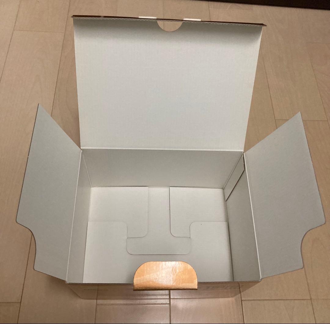 じ*行様 【美品／箱のみ】空箱 Nikon F6 緩衝材等付