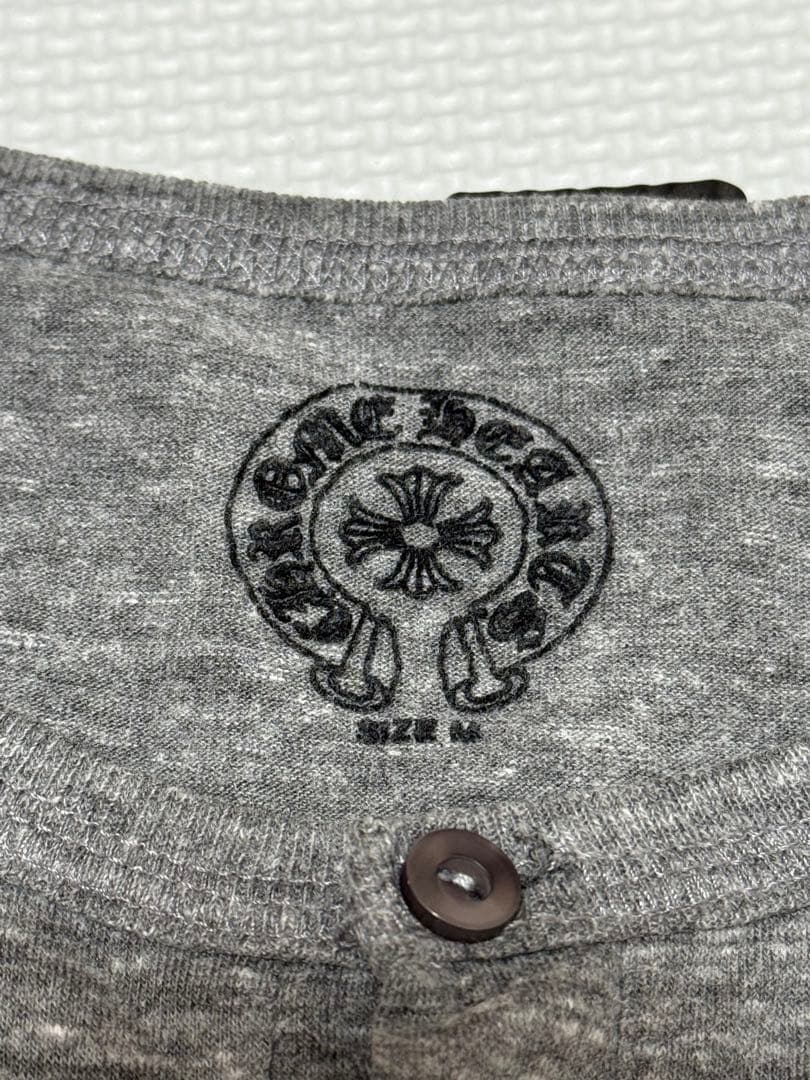 クロムハーツ 7分袖 ヘンリーネック Tシャツ メンズ　グレー