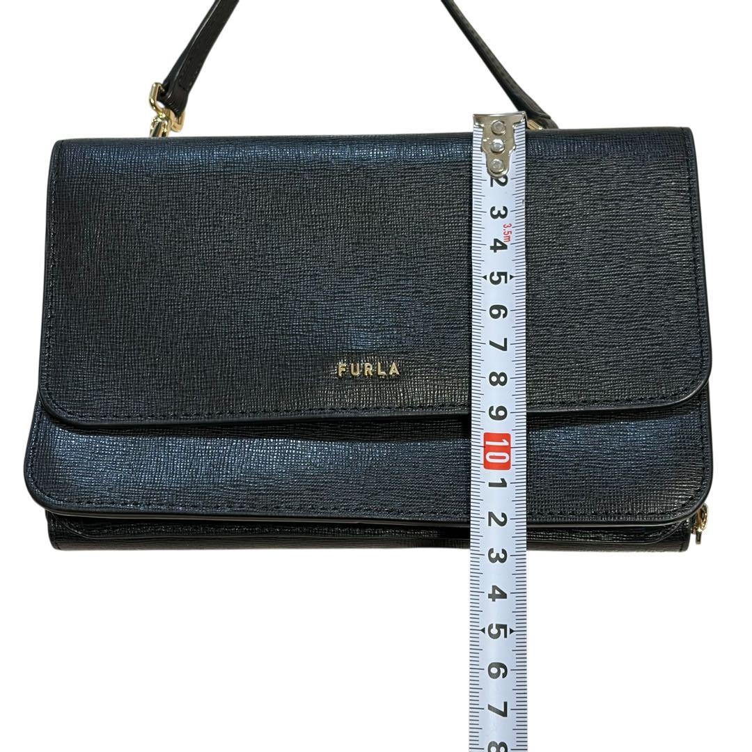 【極美品】フルラ ウォレットショルダーバッグ レザー 現行ロゴ　黒 リーヴァ