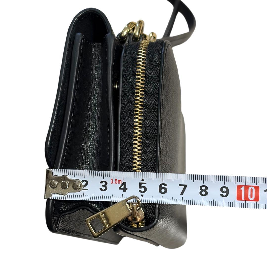 【極美品】フルラ ウォレットショルダーバッグ レザー 現行ロゴ　黒 リーヴァ