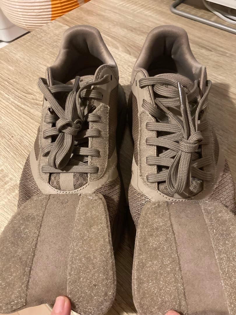 hyke tnfh ハイクノースフェイス　ベージュタン25スニーカー