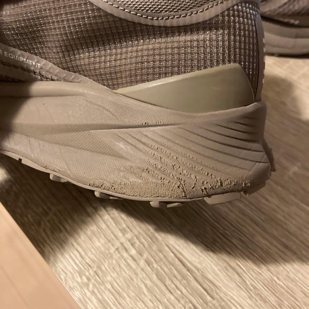 hyke tnfh ハイクノースフェイス　ベージュタン25スニーカー