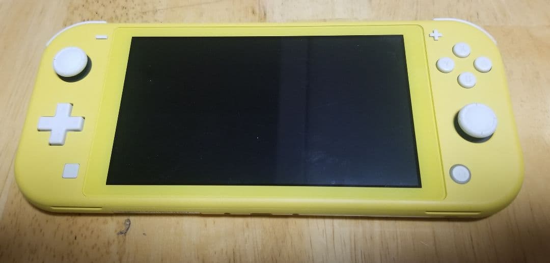 ダ*爵様 Nintendo Switch Lite イエロー　ジャンク品