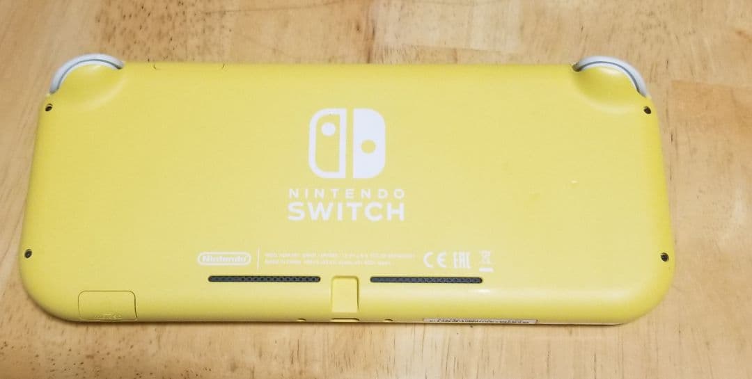 ダ*爵様 Nintendo Switch Lite イエロー　ジャンク品