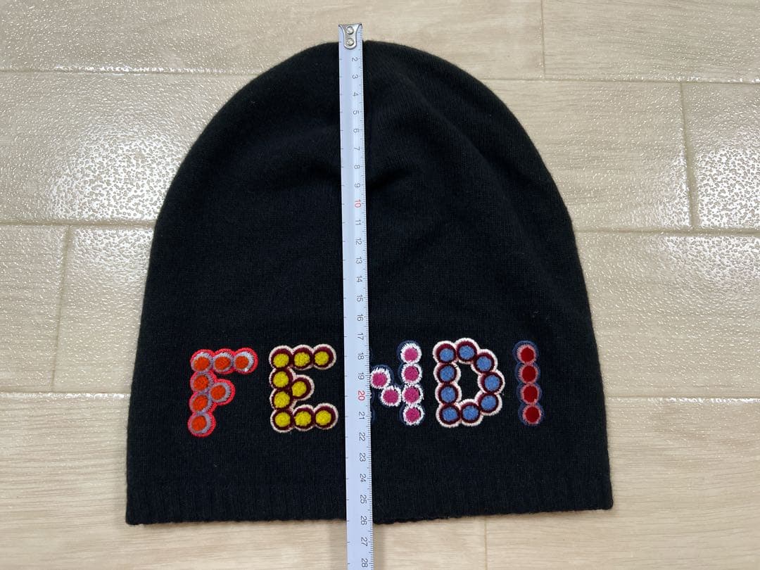 FENDI カシミアウールニットキャップ