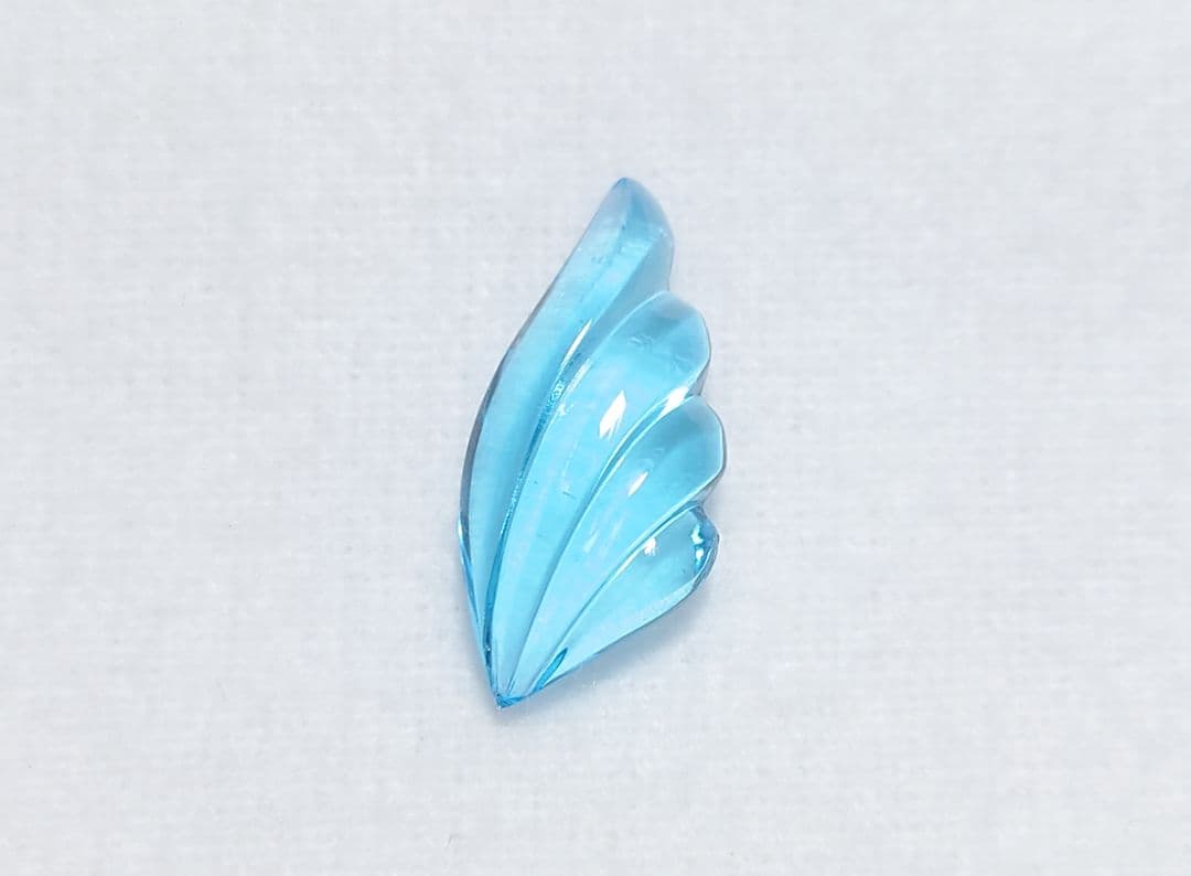 ゆり　フェザー！　ブルートパーズ　7.18ct ルース（LA-6429）