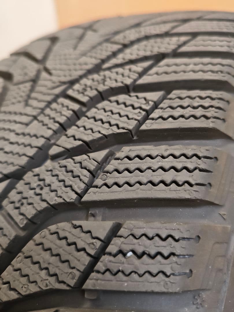 ※12月中旬まで　スタッドレスタイヤホイール4本セット205/55R16