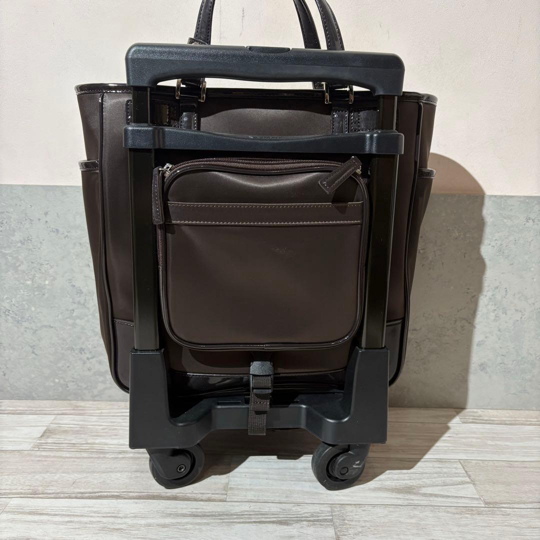 ダークブラウン トートバッグ キャリーケース付き　スワニー　シルバーカー