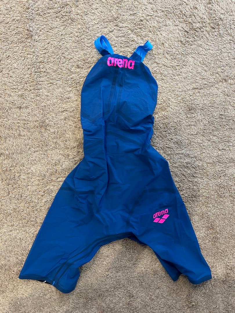 【ほぼ新品】arena アクアフォースストリーム　MF