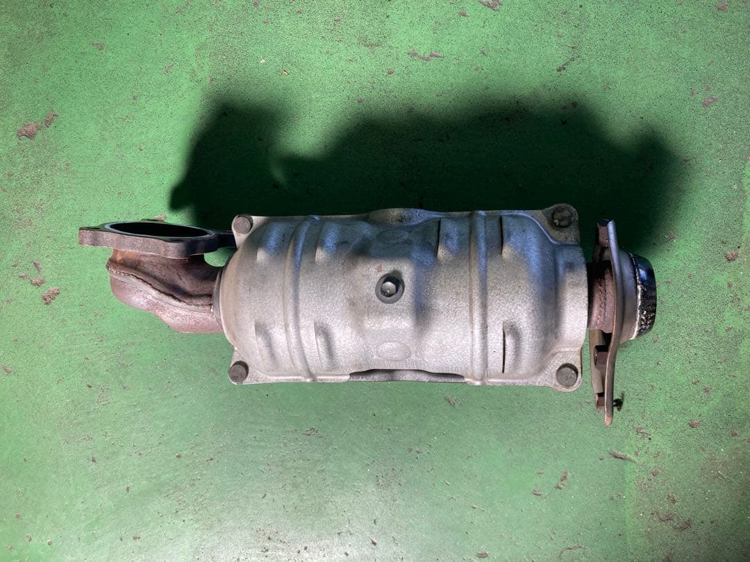 N BOX JF3 ターボ　触媒　ジャンク品