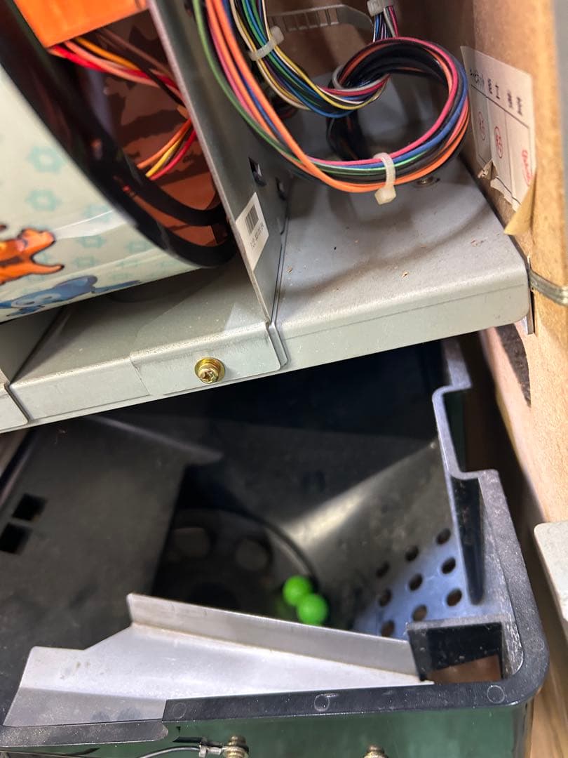 【京都市引き取り限定】パチスロ　ワードオブライツ メダル無し