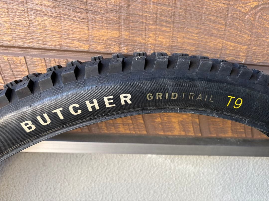 27.5インチ BUTCHER GRIDTRAIL T9 タイヤ 2本セット