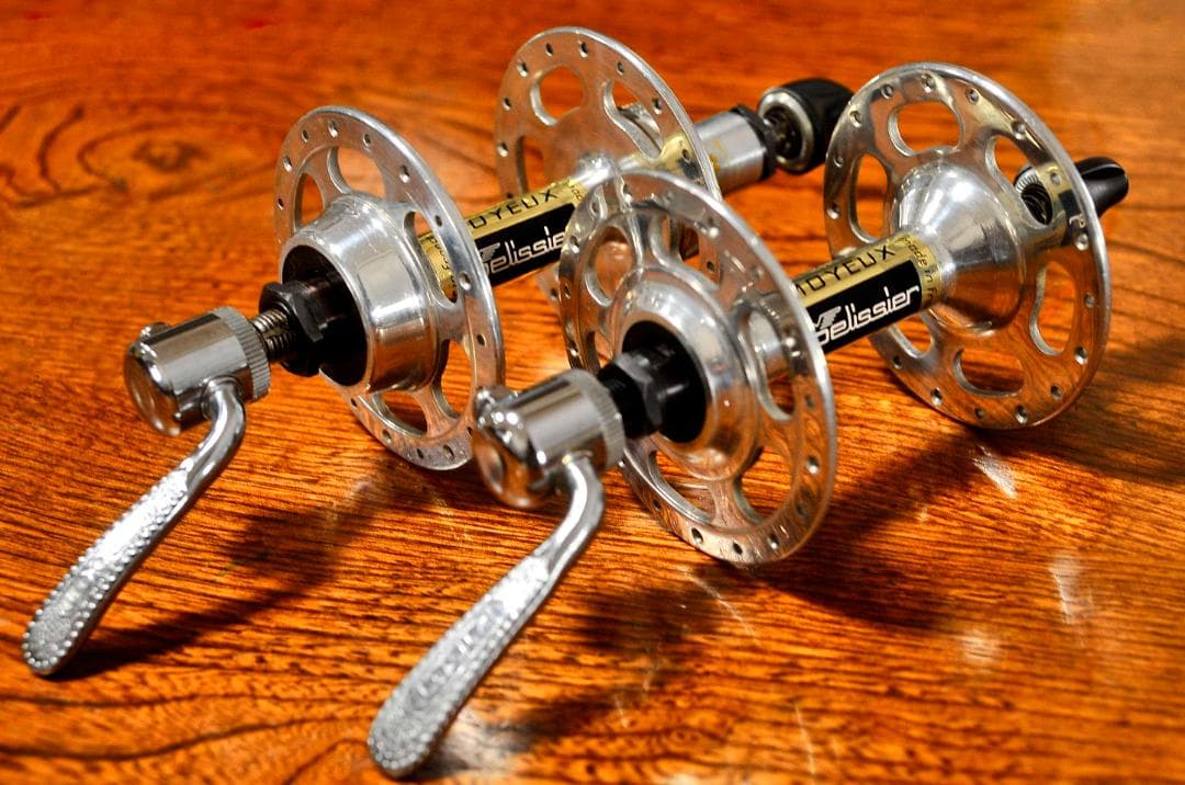 ★Pelissier ペルシェ　ラージハブ 　専用クイック付き　未使用　36穴