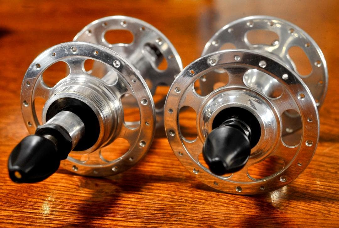 ★Pelissier ペルシェ　ラージハブ 　専用クイック付き　未使用　36穴