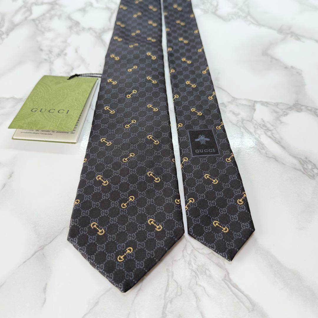 ✨未使用級タグ付✨ 近年モデル GUCCI ネクタイ シルク100% GG柄 紺