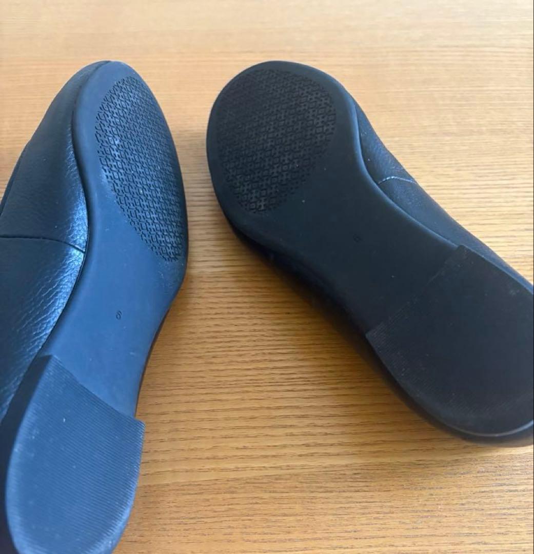 Tory Burch 黒 レザーフラットシューズ