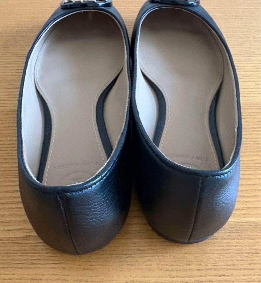 Tory Burch 黒 レザーフラットシューズ