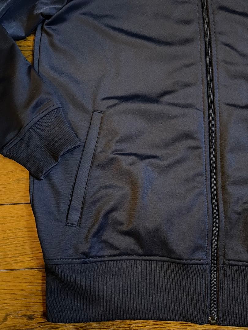 adidas アディダス　トラックジャケット　ネイビー