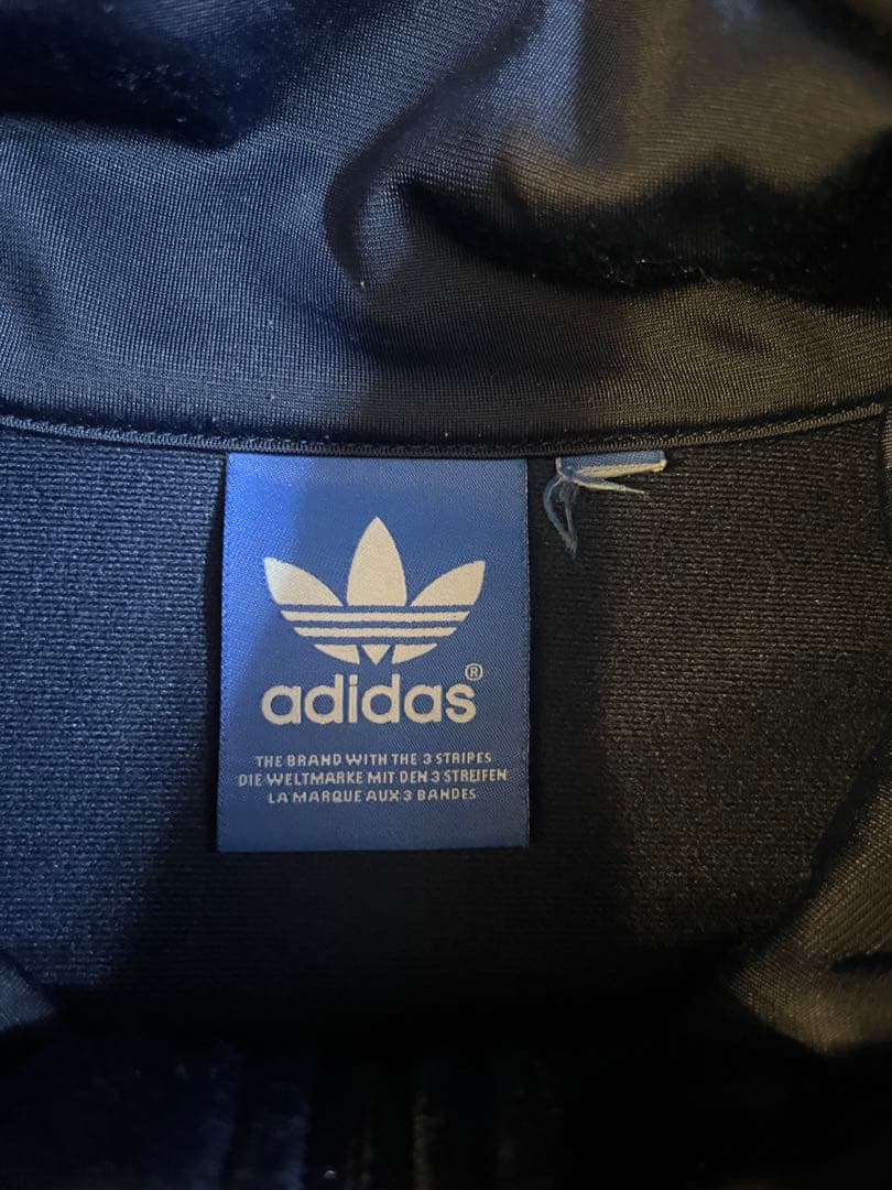 adidas アディダス　トラックジャケット　ネイビー