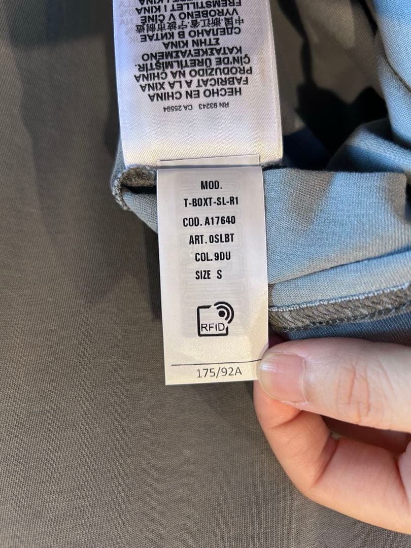 DIESEL T-Boxt-SI-R1 25SS スリーブレストップ