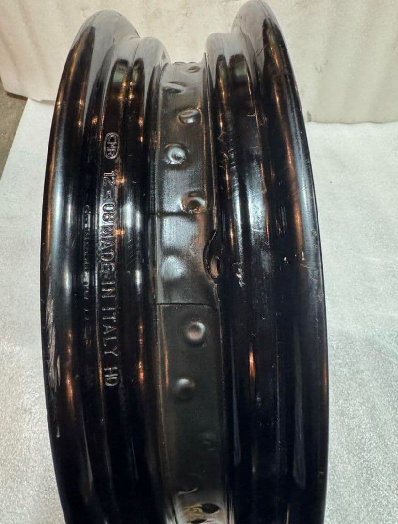 ハーレーダビットソン　　スポーツスター　ナイトロッド　リアホイール