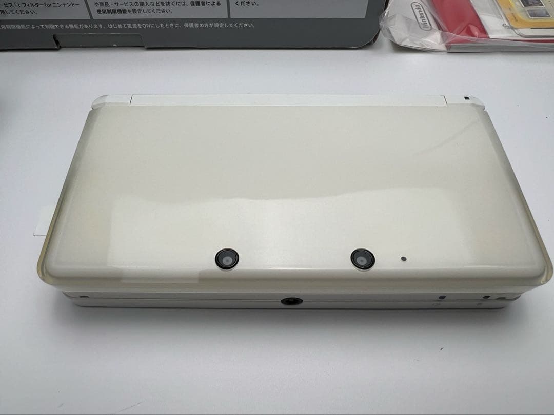 ニンテンドー3DS アイスホワイト　ゼルダの伝説　時のオカリナ