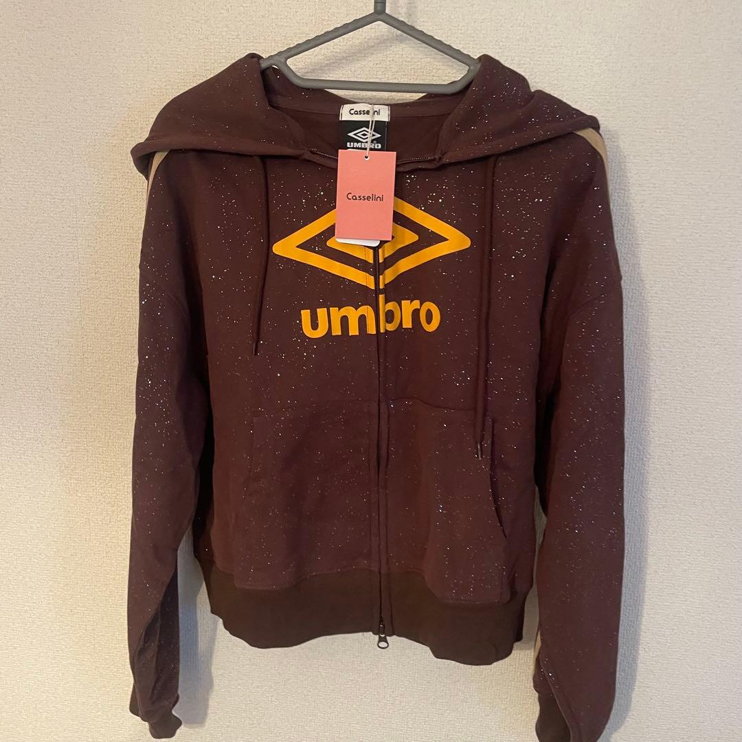 最終値下げ！UMBRO × Casselini ロゴジップパーカー ブラウン