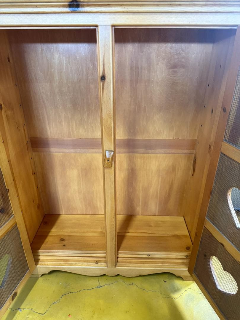 カントリー調 ハート 木製キャビネット