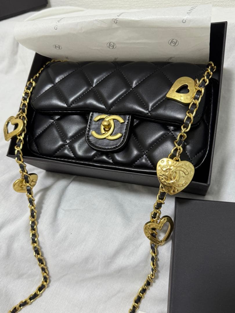 M*i様 CHANEL シャネル ノベルティ ハートチャーム チェーンショルダー