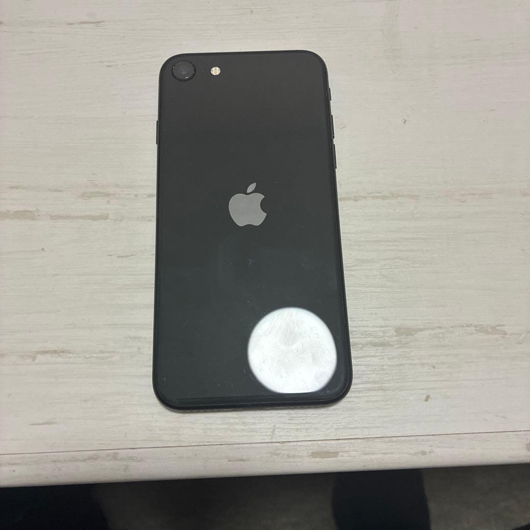 Apple iPhone SE 第2世代　ブラック