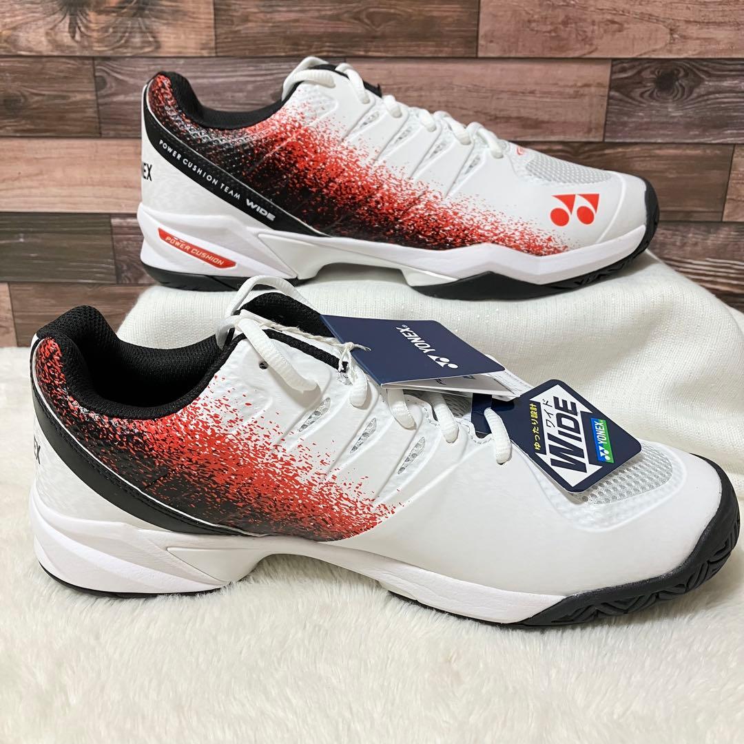 新品同様 YONEX テニスシューズ 26.0 パワークッションチームワイドGC