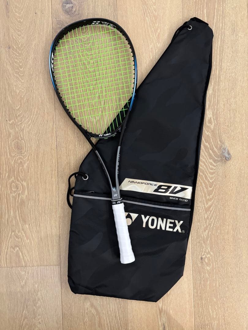 ヨネックス　ナノフォース8Vレブ　(YONEX NF8VR)
