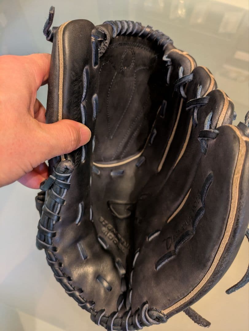 Nike 一般軟式グローブ　投手用　ナイキ　ダルビッシュモデル　絶版 野球