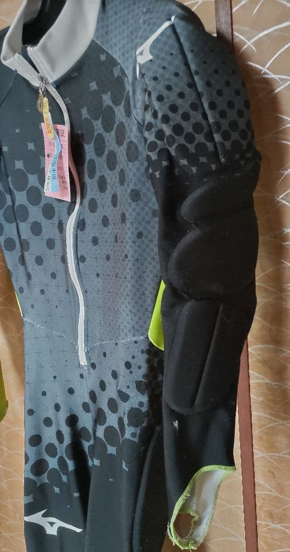 クリーニング済み ミズノ MIZUNO FIS 対応ワンピース