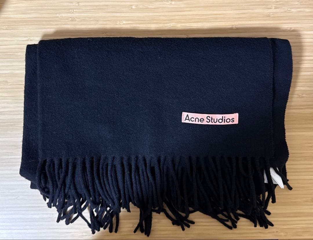 acne studios マフラー ストール 大判