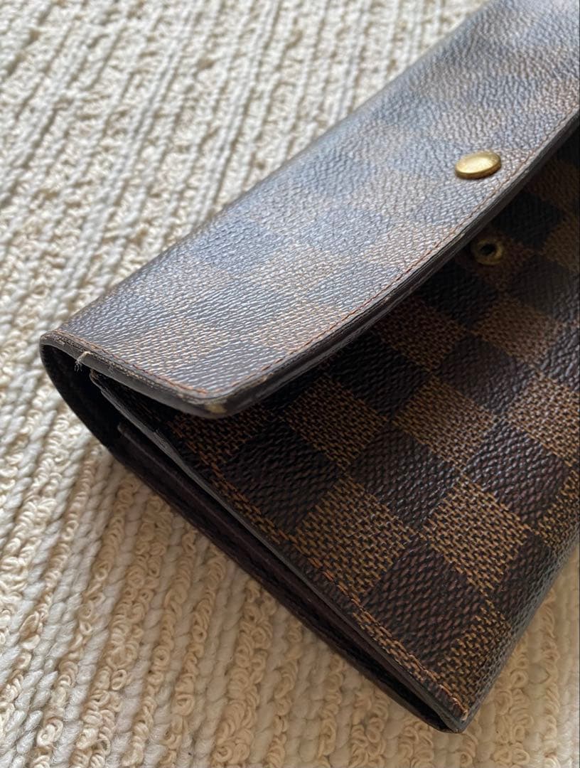 ルイ・ヴィトン　ダミエ長財布