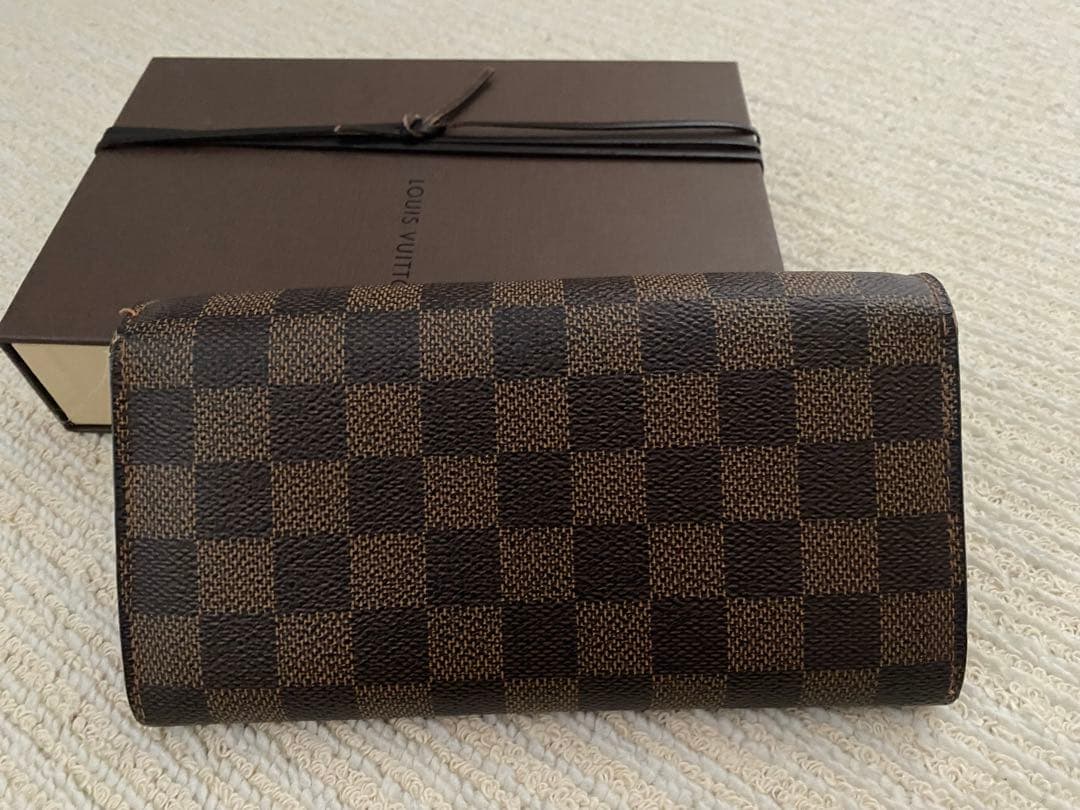 ルイ・ヴィトン　ダミエ長財布