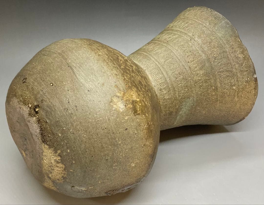 須恵器　新羅　長頸壷　自然釉　L691