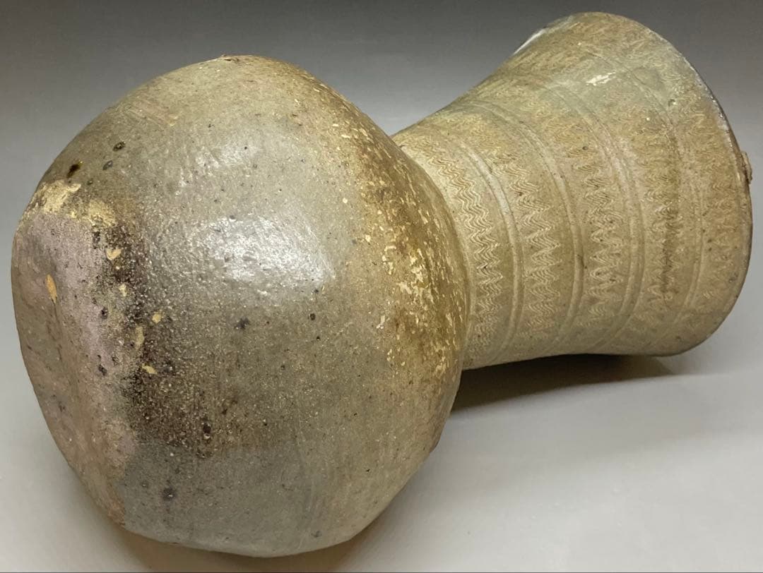 須恵器　新羅　長頸壷　自然釉　L691