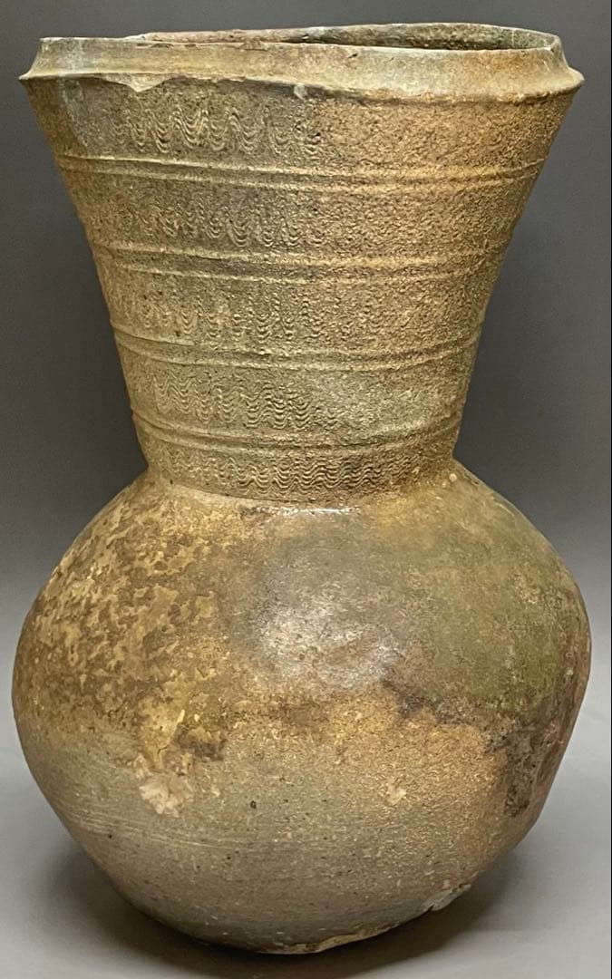 須恵器　新羅　長頸壷　自然釉　L691